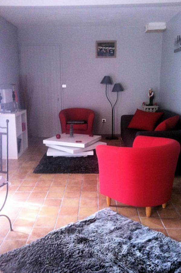 Suite De L'Olivier Au Mas Au Coeur De La Provence &Spa Saint-Cannat Quarto foto